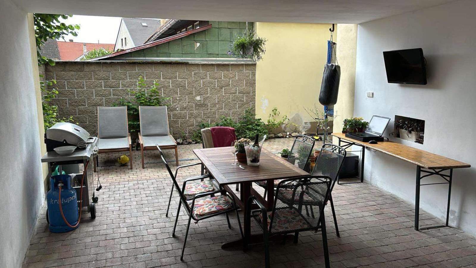 Apartmán U Slunečnice Husinetz Exterior foto